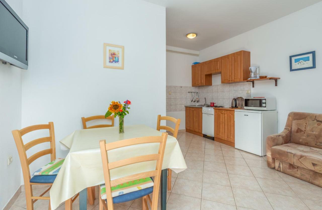 Apartment Softic プーラ エクステリア 写真